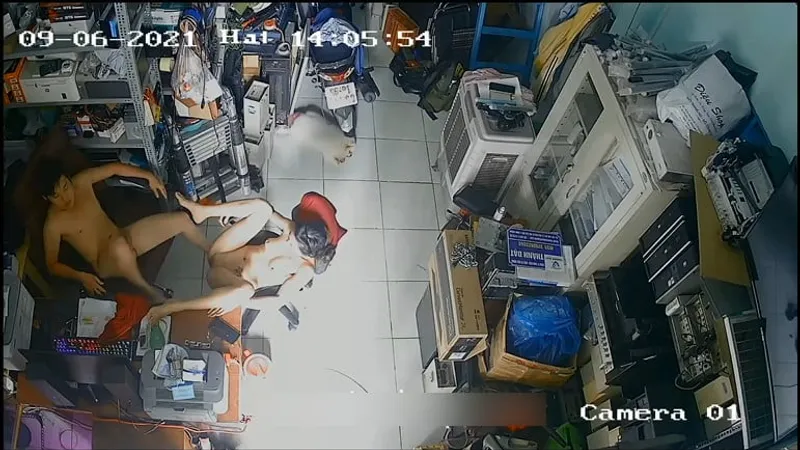 Vợ ông xã làm tình nhau trong của dương vật máy tính